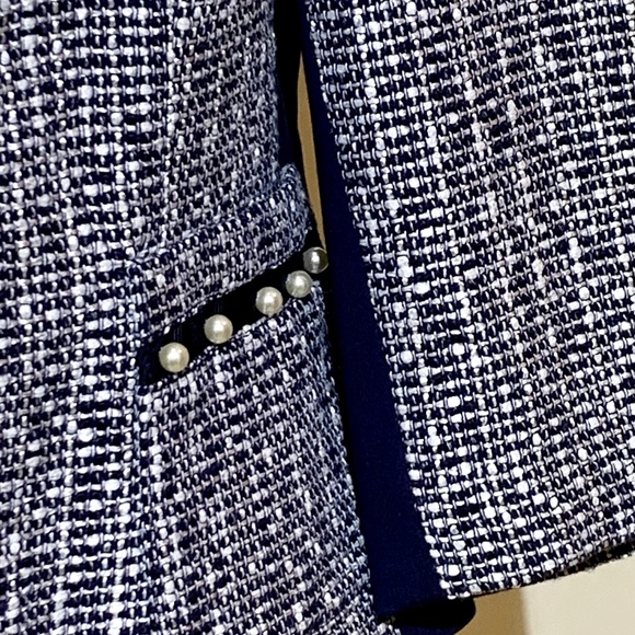 🔥NeW🔥 NWT White House Black Market Tweed & Faux Pearl Jacket - Sz 6 - Picture 8 of 16